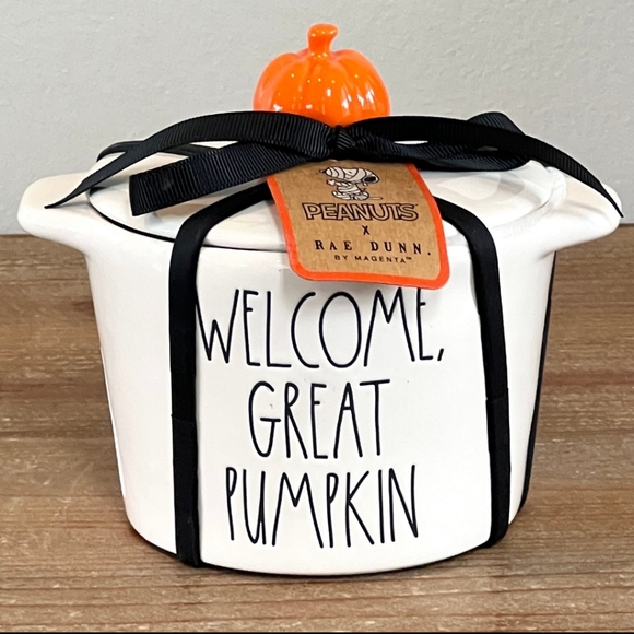 Rae Dunn Other - Rae Dunn Peanuts Welcome Great Pumpkin baker! NWT!